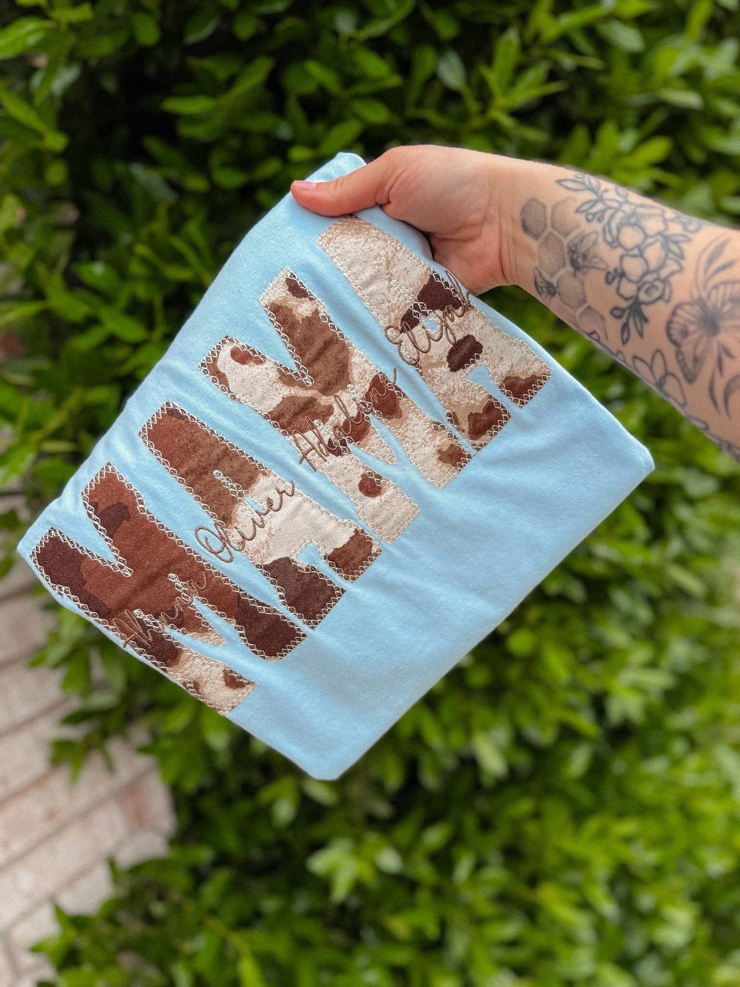 Mama Custom Embroidery 🐮